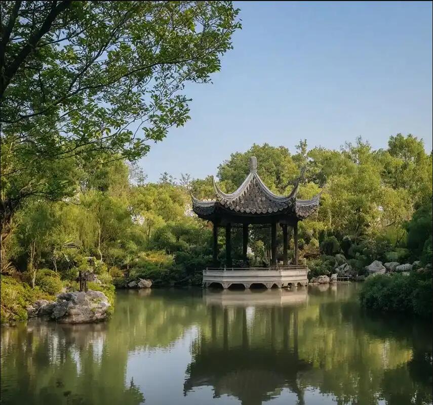 芜湖狼狈餐饮有限公司